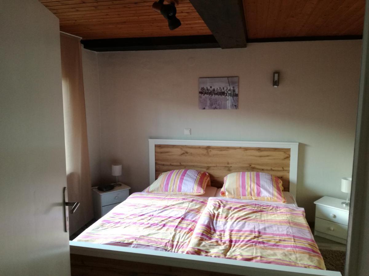 Ferienwohnung Edi Fischer Oberfell エクステリア 写真