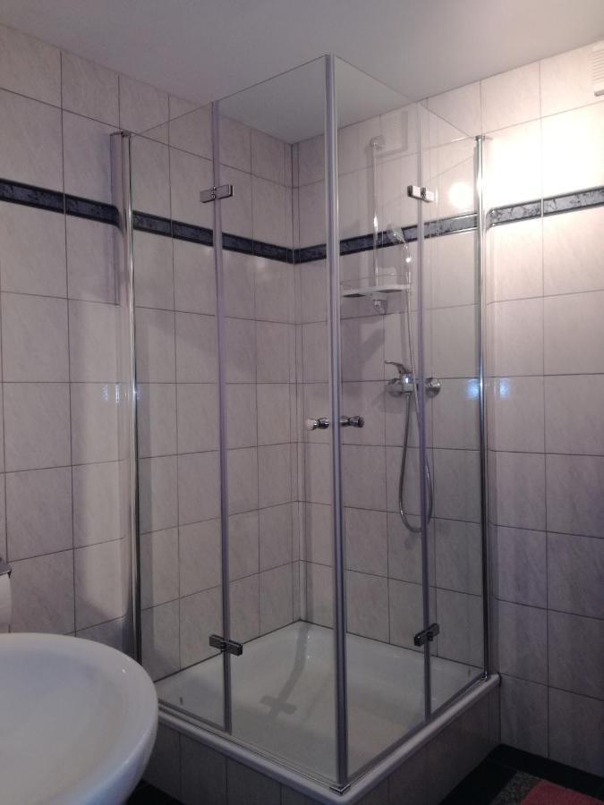 Ferienwohnung Edi Fischer Oberfell エクステリア 写真