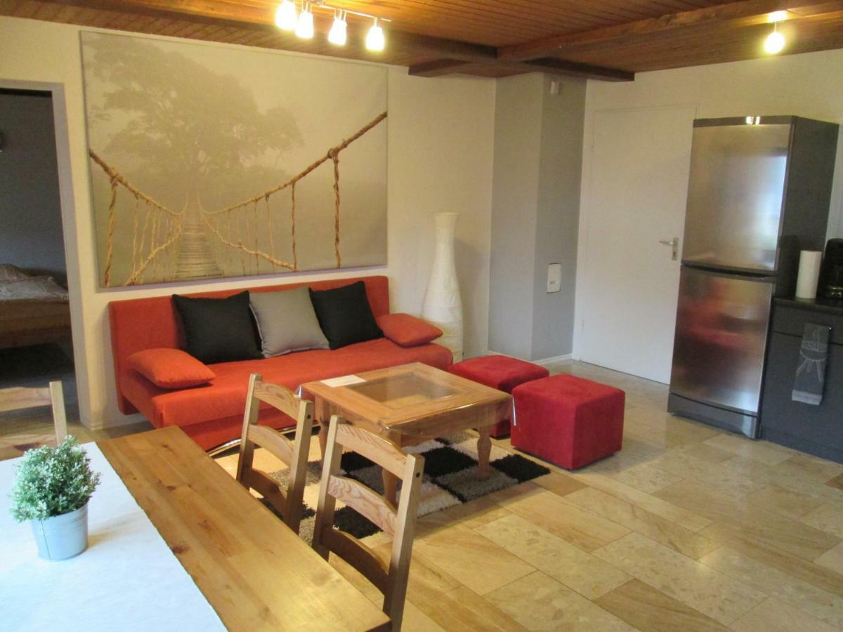 Ferienwohnung Edi Fischer Oberfell エクステリア 写真